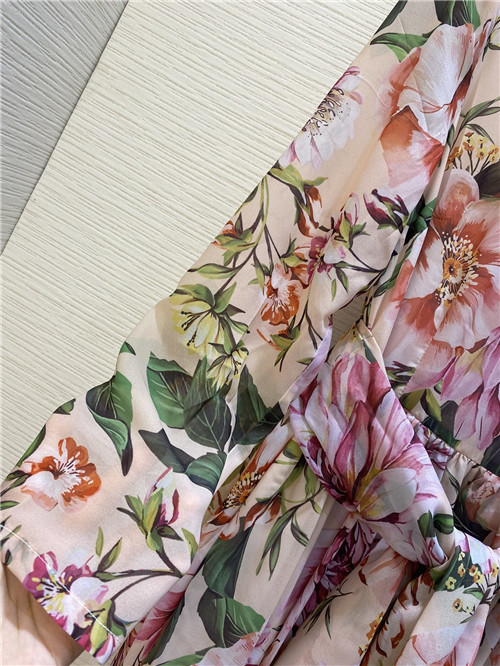 d&g dress - Image 8