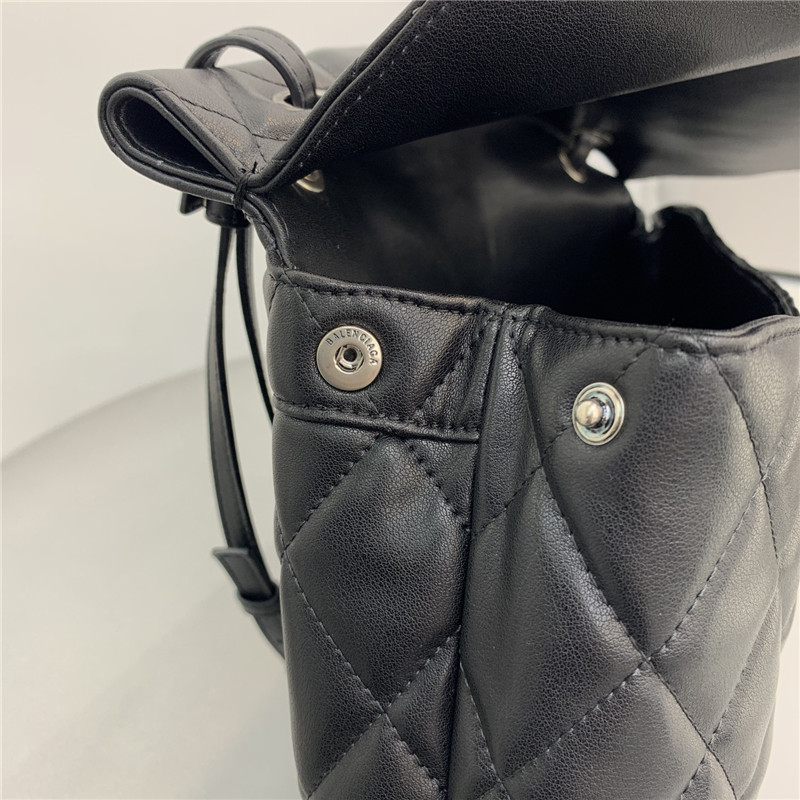 Balenciaga bag - Image 9