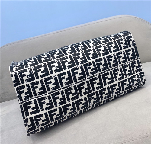 fendi shopping bag logo - Image 6