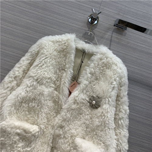 miu miu faux fur coat - Image 2
