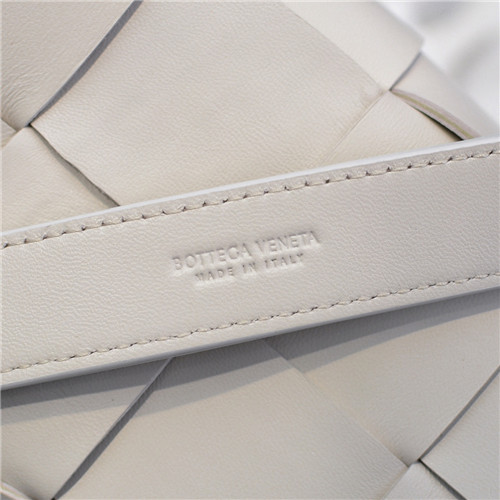 bottega veneta the belt cassette bag - Image 7