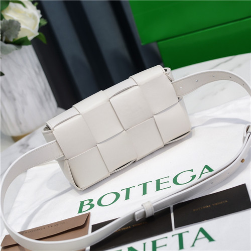 bottega veneta the belt cassette bag - Image 2