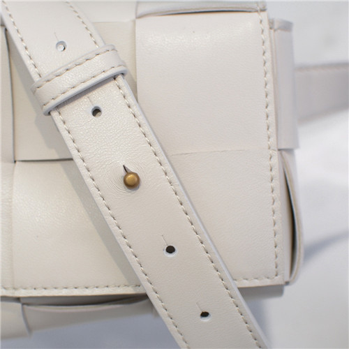 bottega veneta the belt cassette bag - Image 6