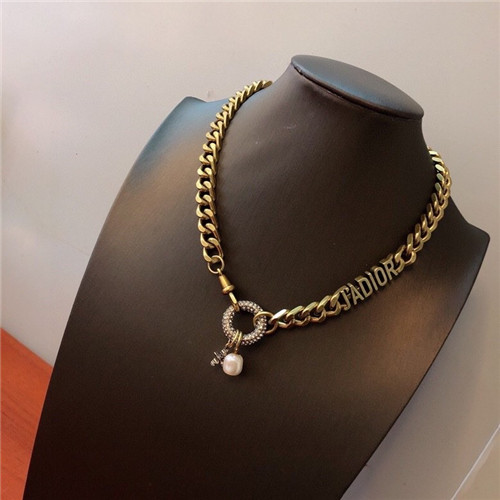 Dior CD necklace