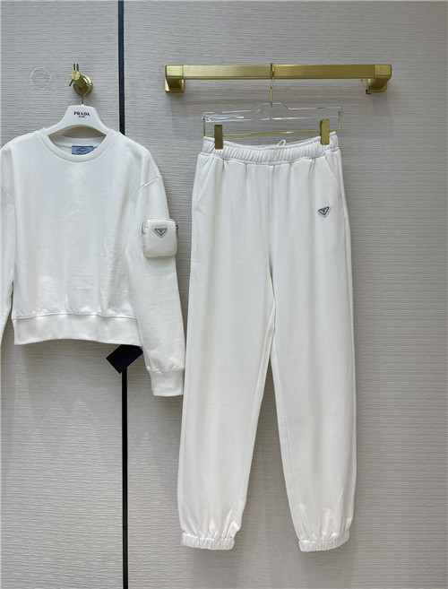 Prada sports suit - Image 4
