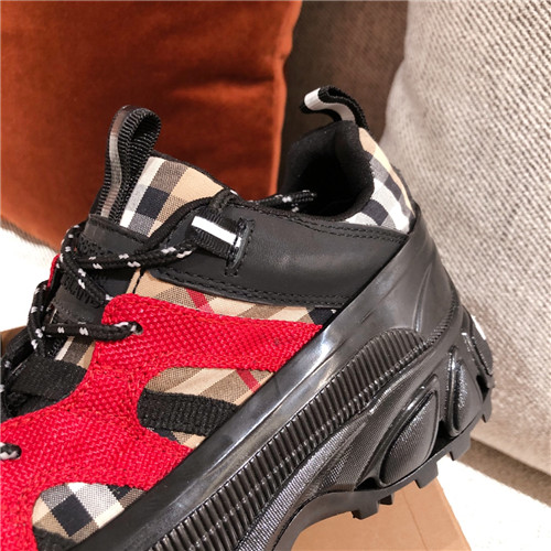 Burberry arthur tartan sneakers - Image 5
