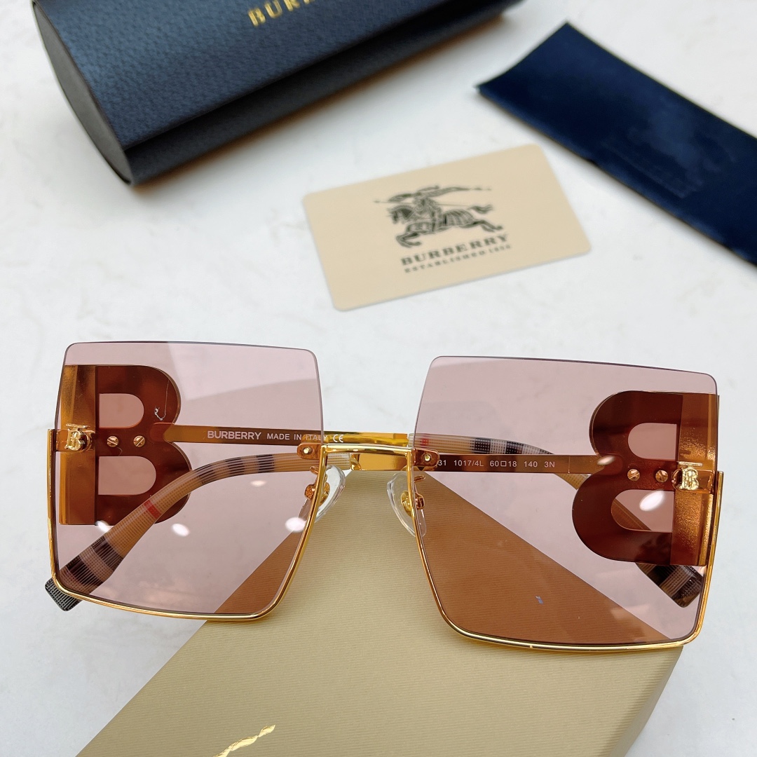 Balenciaga Sunglasses BE3131 - Image 4
