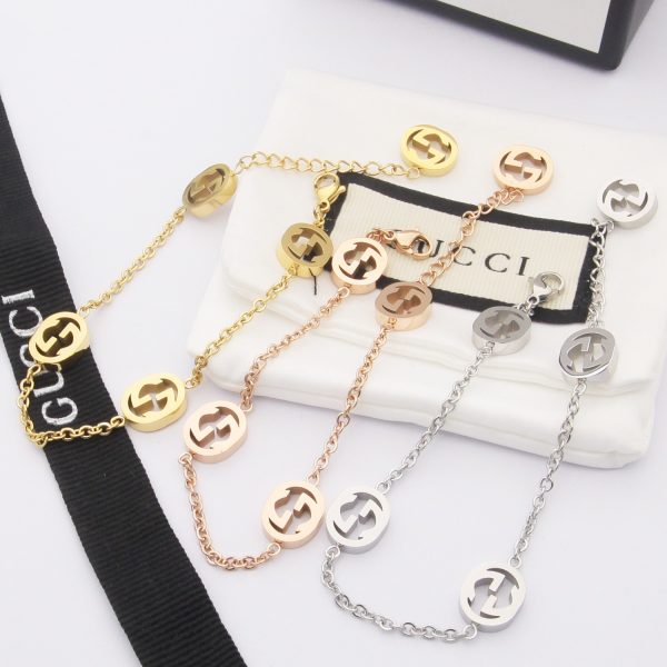 Gucci Interlocking G bracelet