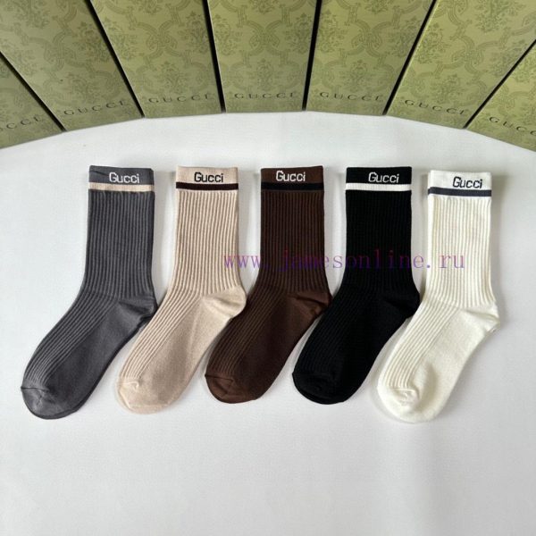 PackagingGucci's new mid to long stacked socks, a box of five pairs, synchronized tube socks6dtgzfnl