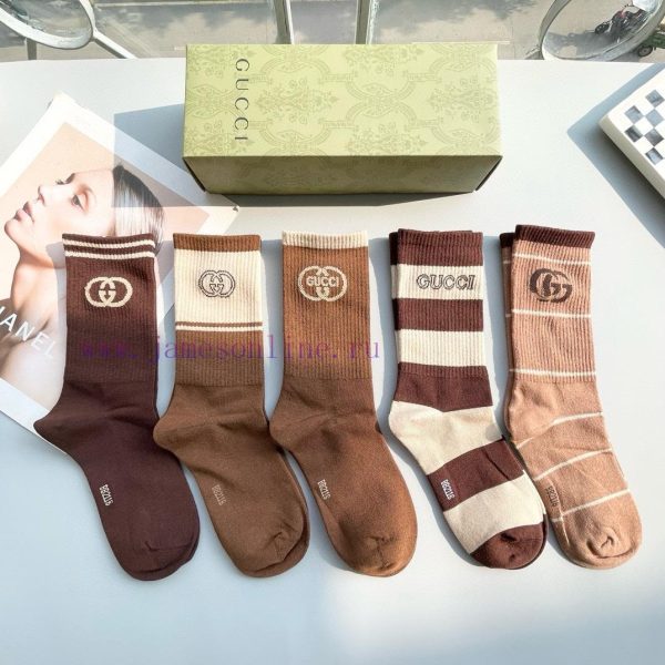Comes with a box of five pairs of Gucci Gucci shoes, a popular item on the internet. G new pyd7fj6lf