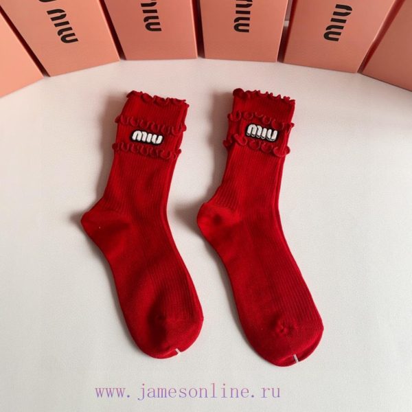 PackagingRed Red Socks MiuMiu Miu Miu ? A box of two pairs of new classic hot stamping mediub688wwr0