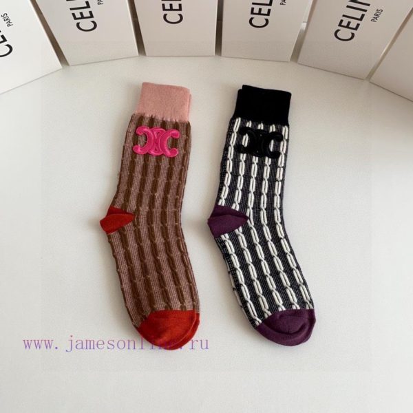 PackagingCELINE's new cashmere pile socks come in a box of two pairs, with synchronized sock25dn8imb