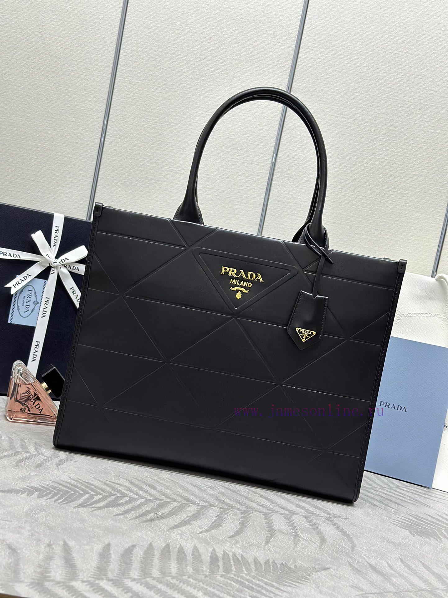 The new triangular diamond grid tote bag 1BA377 tote bag large sizeThis tote bag is made of aboxgly7 - Image 2