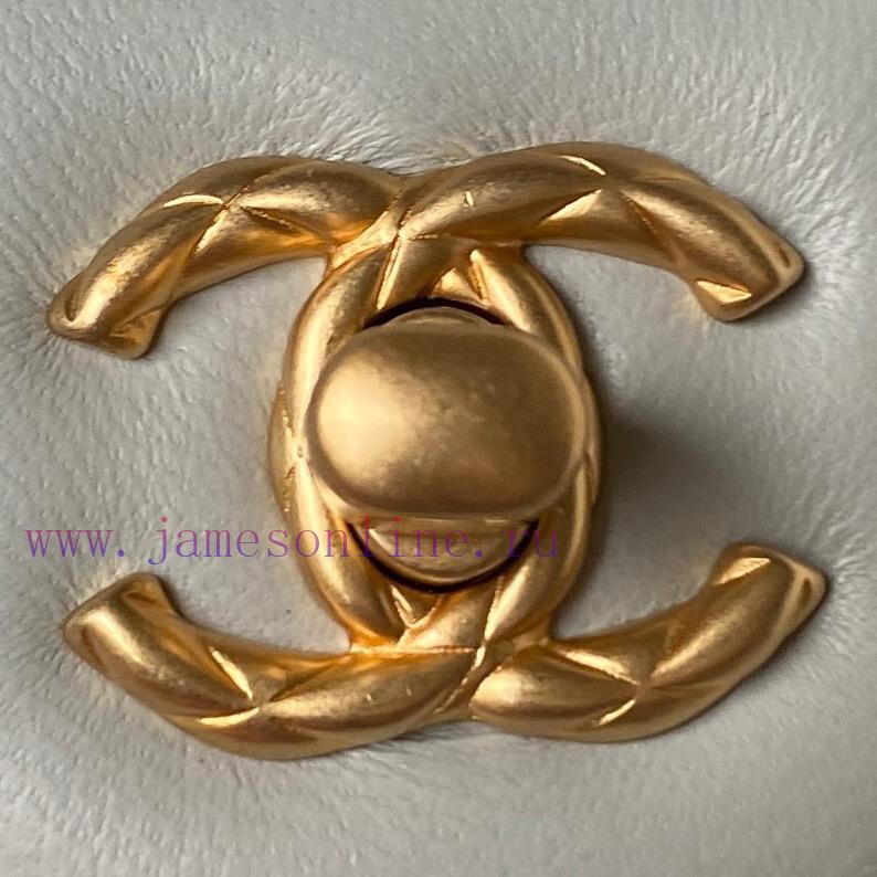Chanel Bag The Chanel 23S new AS3973 handle makeup bag is a super popular item of the season uwxzq6k2 - Image 4
