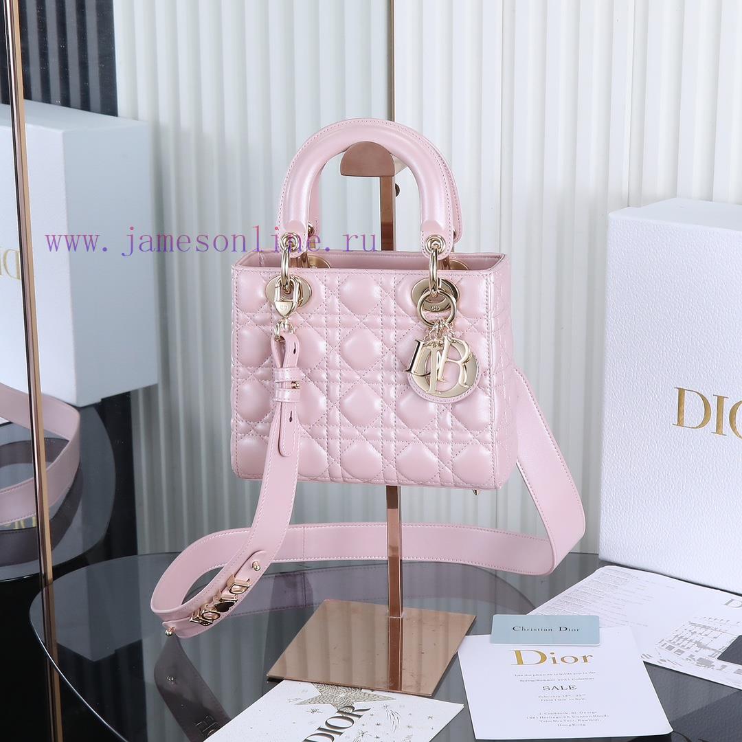 Lady Dior four grid pearl powder, classic Diana handbag embodies Dior's profound insight int jfnkpjol - Image 2