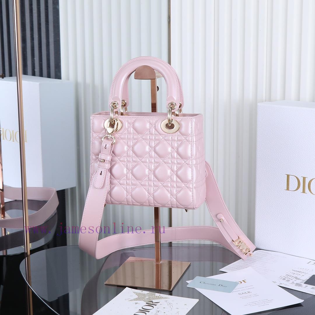 Lady Dior four grid pearl powder, classic Diana handbag embodies Dior's profound insight int jfnkpjol - Image 3