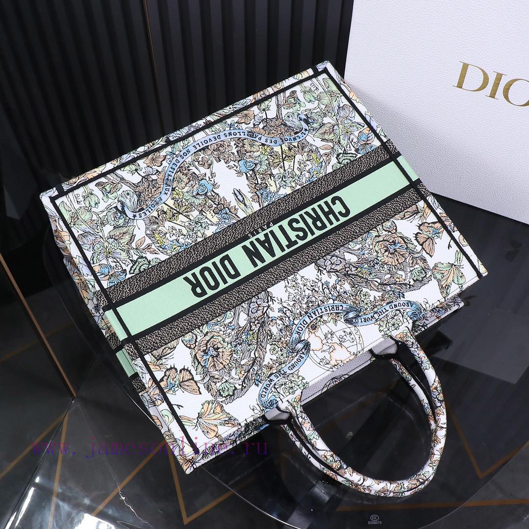 Large size spot goodsDior Tote's latest Christmas limited edition collection ?, Elegant and v0wqrh4p - Image 8