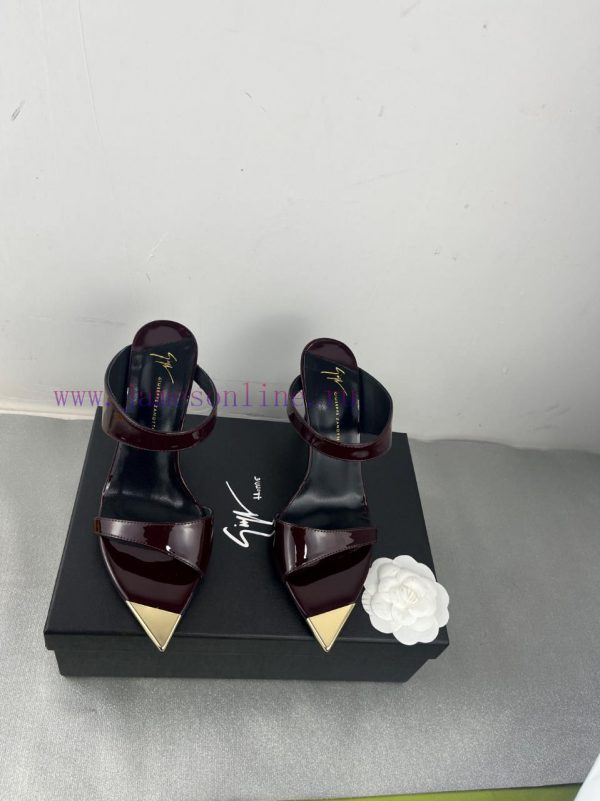 Giuseppe ZanottiSelected black imitation patent leather synthetic fabric with modern light ad332a8nn