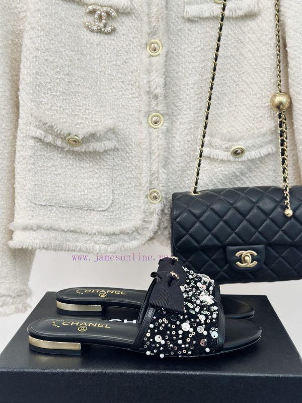 Chanel | Chanel 24P New ButterflyCrystal slippersBulling, sparkling, sweet and royal~Is the 4ndhiwfe