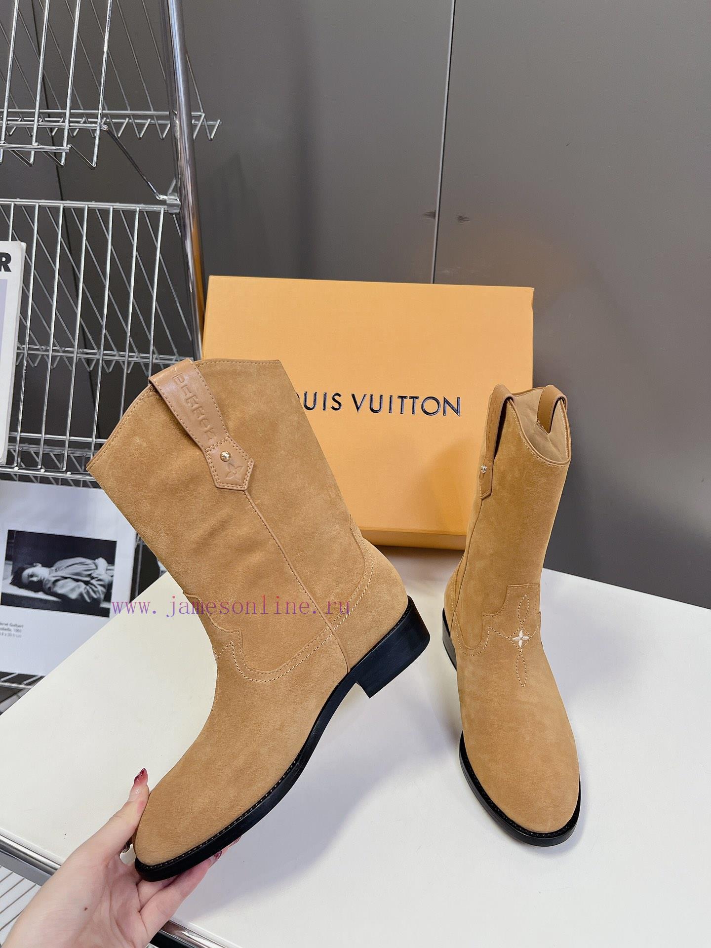 Louis Vuitton LV Donkey Home Autumn/Winter Fashion Show New Western Cowboy Boots This boot i06dqszag - Image 5