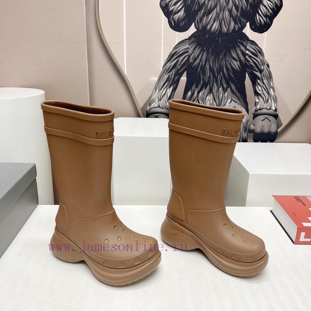 Top tierBALENCIAGA Paris Home 2023 vs Autumn/Winter New Rain Boots CollectionSponge cake thilou7rju6 - Image 3