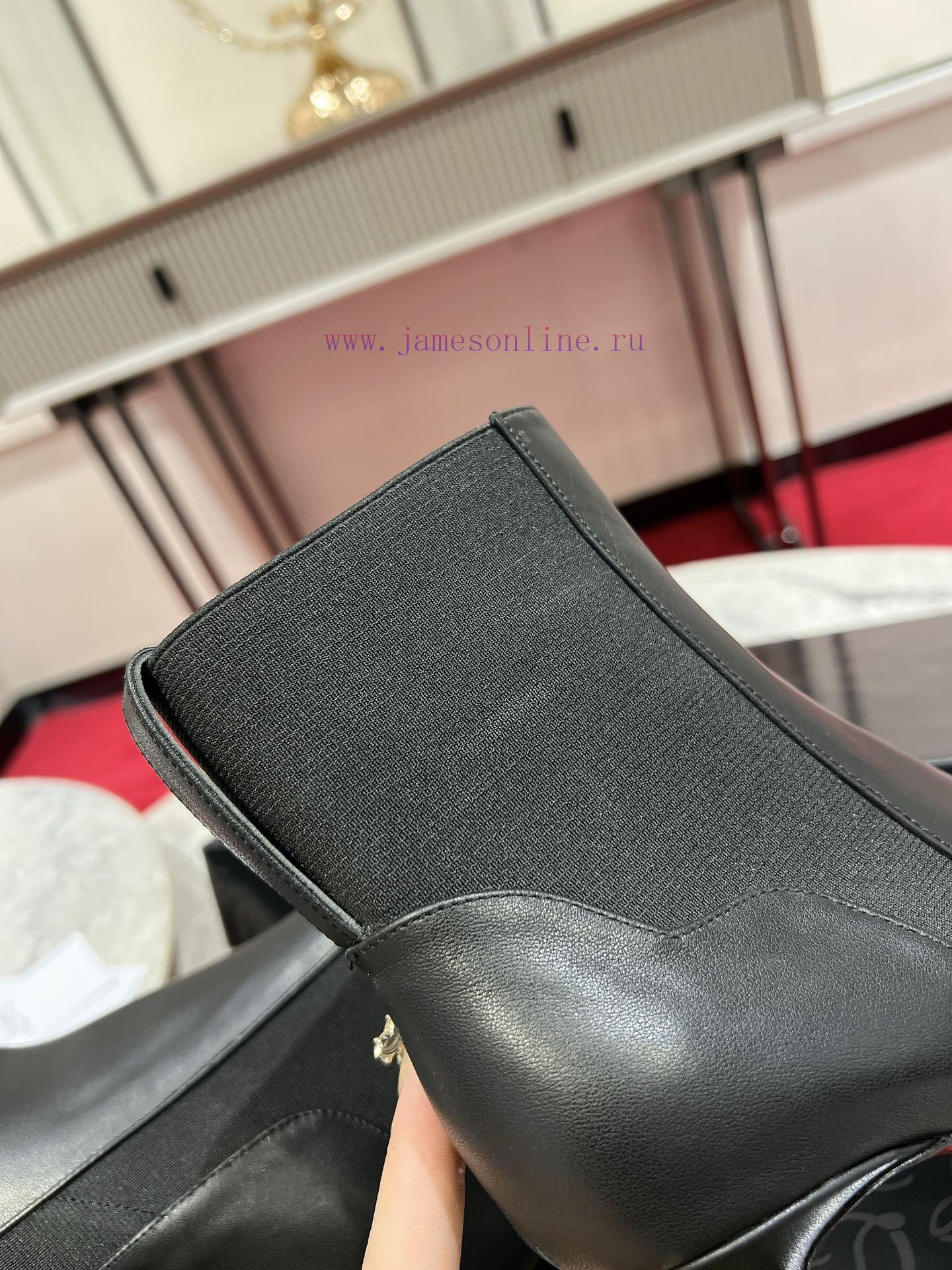 Generation level * ️The pointed design of Chelsea Chick Booty ankle boots highlights Maison ls8fldbu - Image 8