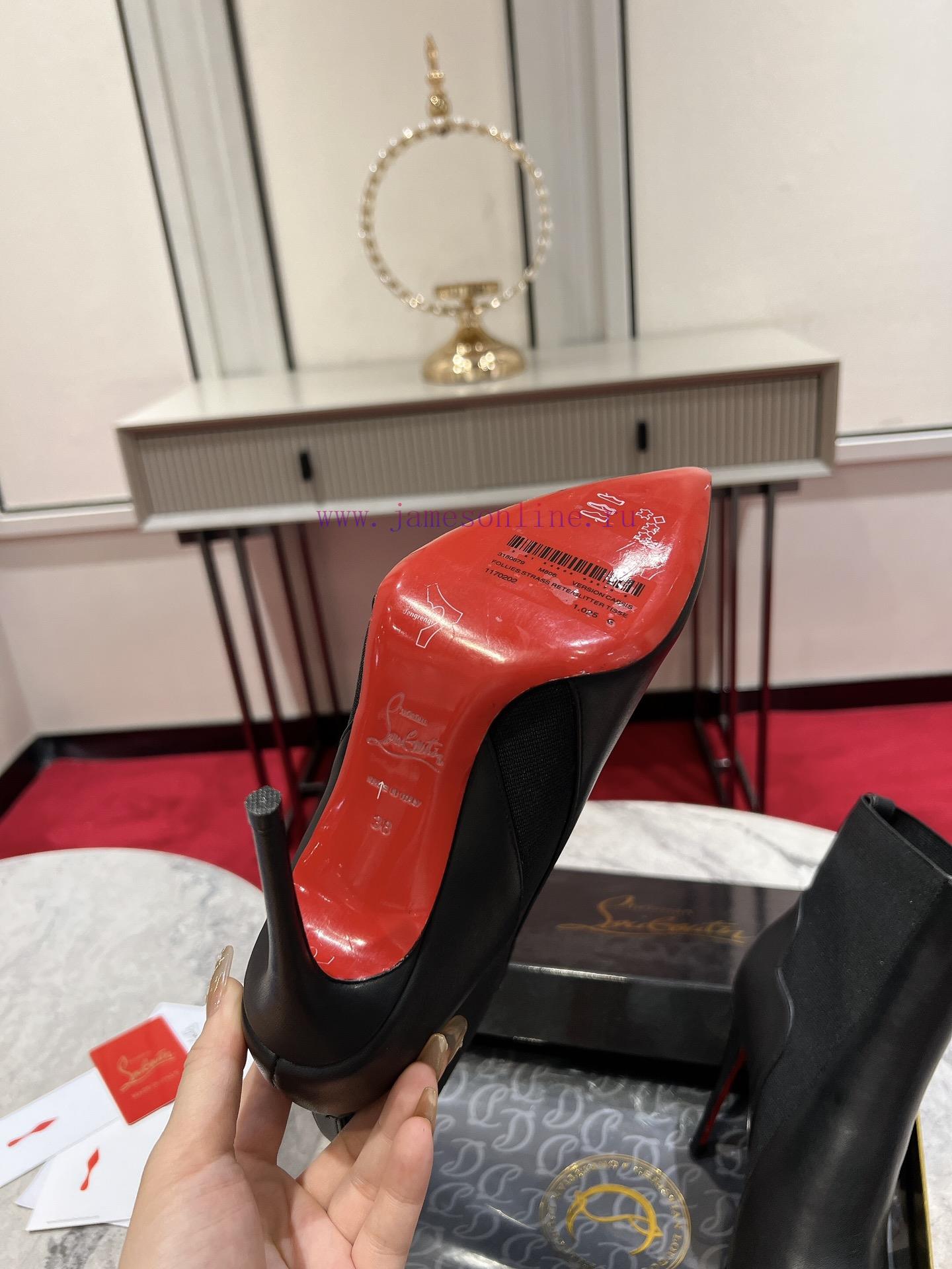 Generation level * ️The pointed design of Chelsea Chick Booty ankle boots highlights Maison ls8fldbu - Image 10