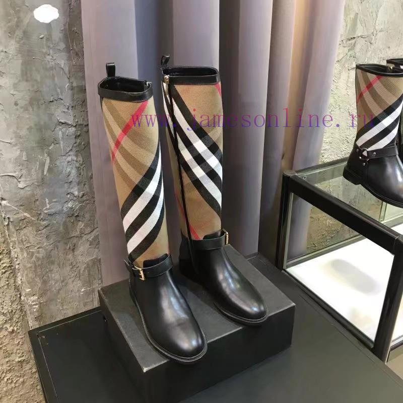 , using Burberry's classic checkered fabric with imported top layer cowhide fabric, tyl353d9p - Image 9