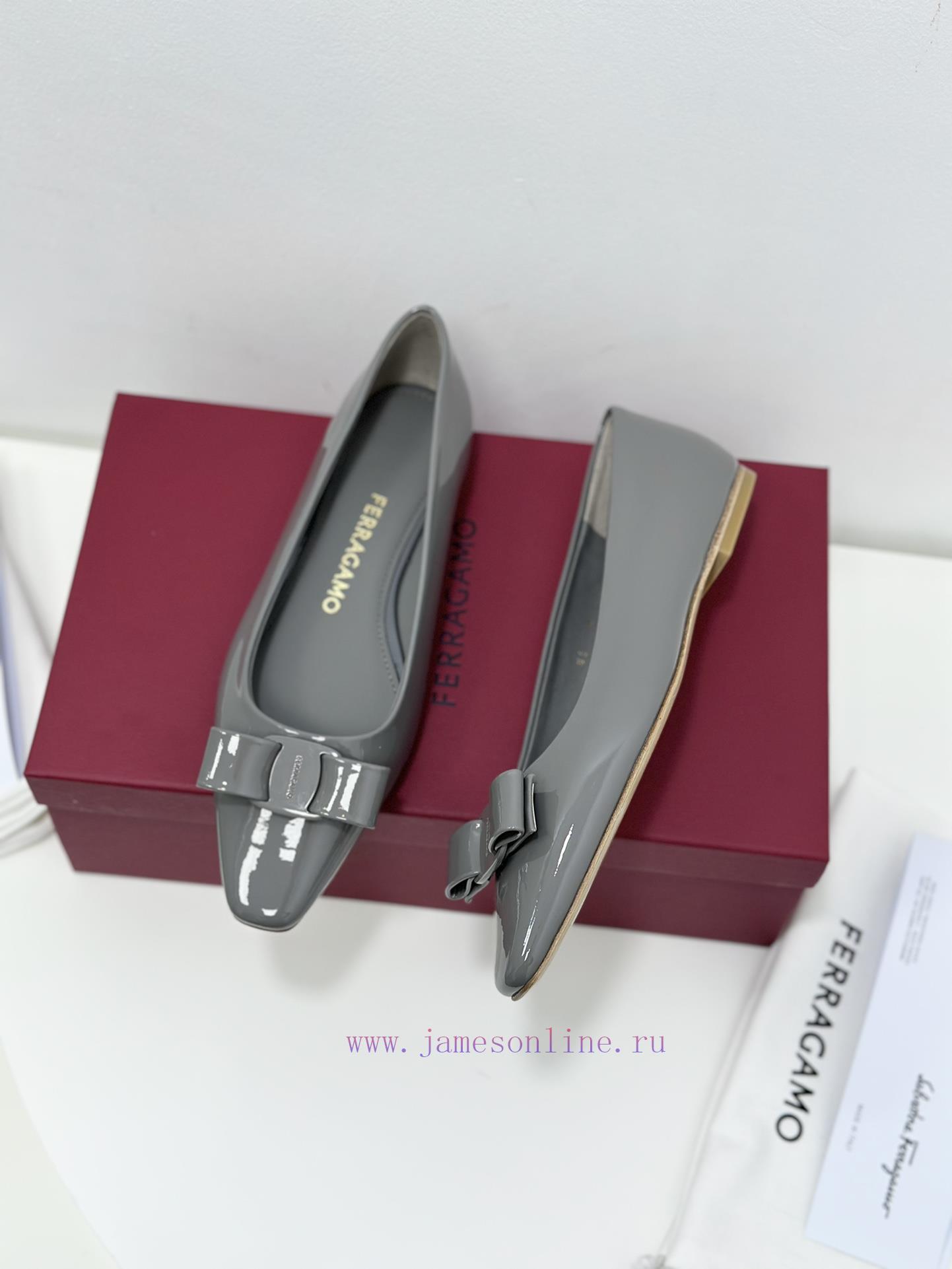 SF salvatore Ferraga * o Ferragamo's new vara patent leather bow small square toe single sho7u70y6yn - Image 6