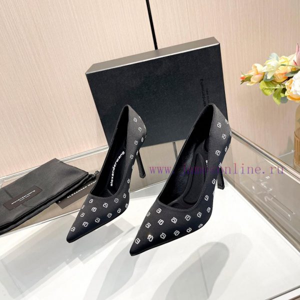 The 2022 new Alexander Wang Alexander King high-heeled shoes are a luxury item for women. Thiu4cyrax