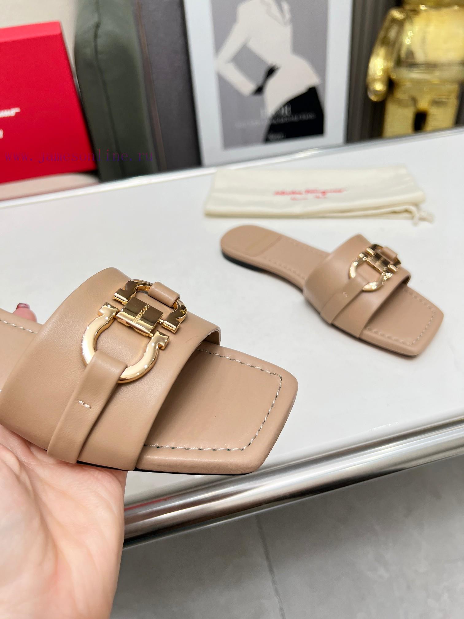 The 2024 non Lagamu new slippers are making a big splash. The original version has beautiful596k4p0o - Image 6