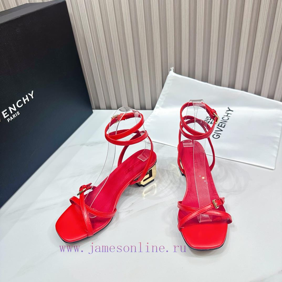 2024 SSS launches GIVENCHY spring/summer collection - the brand's iconic retro elegance cont2yzuiqbw - Image 4