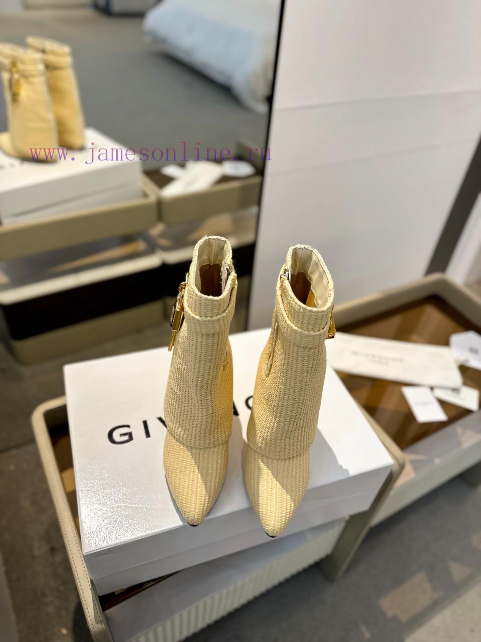 Price "Authentic customizationGIVENCHY0/????? New high-heeled short boots, the latest in theqsl49kvz - Image 3