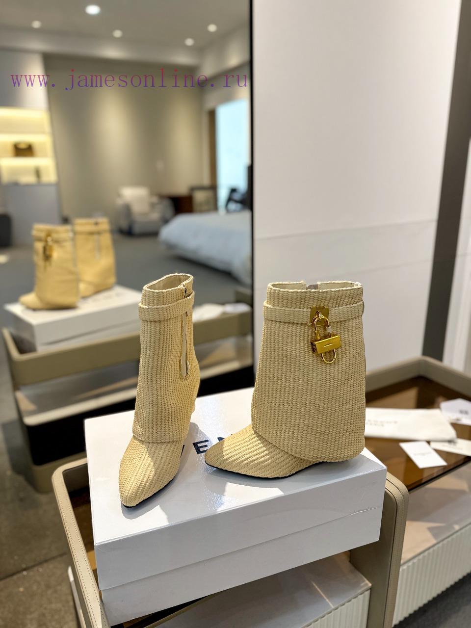 Price "Authentic customizationGIVENCHY0/????? New high-heeled short boots, the latest in theqsl49kvz - Image 5