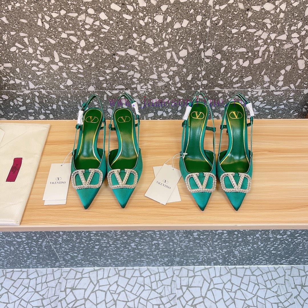 καουμποικες μποτες σουετ | Valentino VLogo Series Shoes The Latest Rhinestone Buckle Series The Most Detailed And Perfect ke294ggs | marc ellis πεδιλο - Image 2