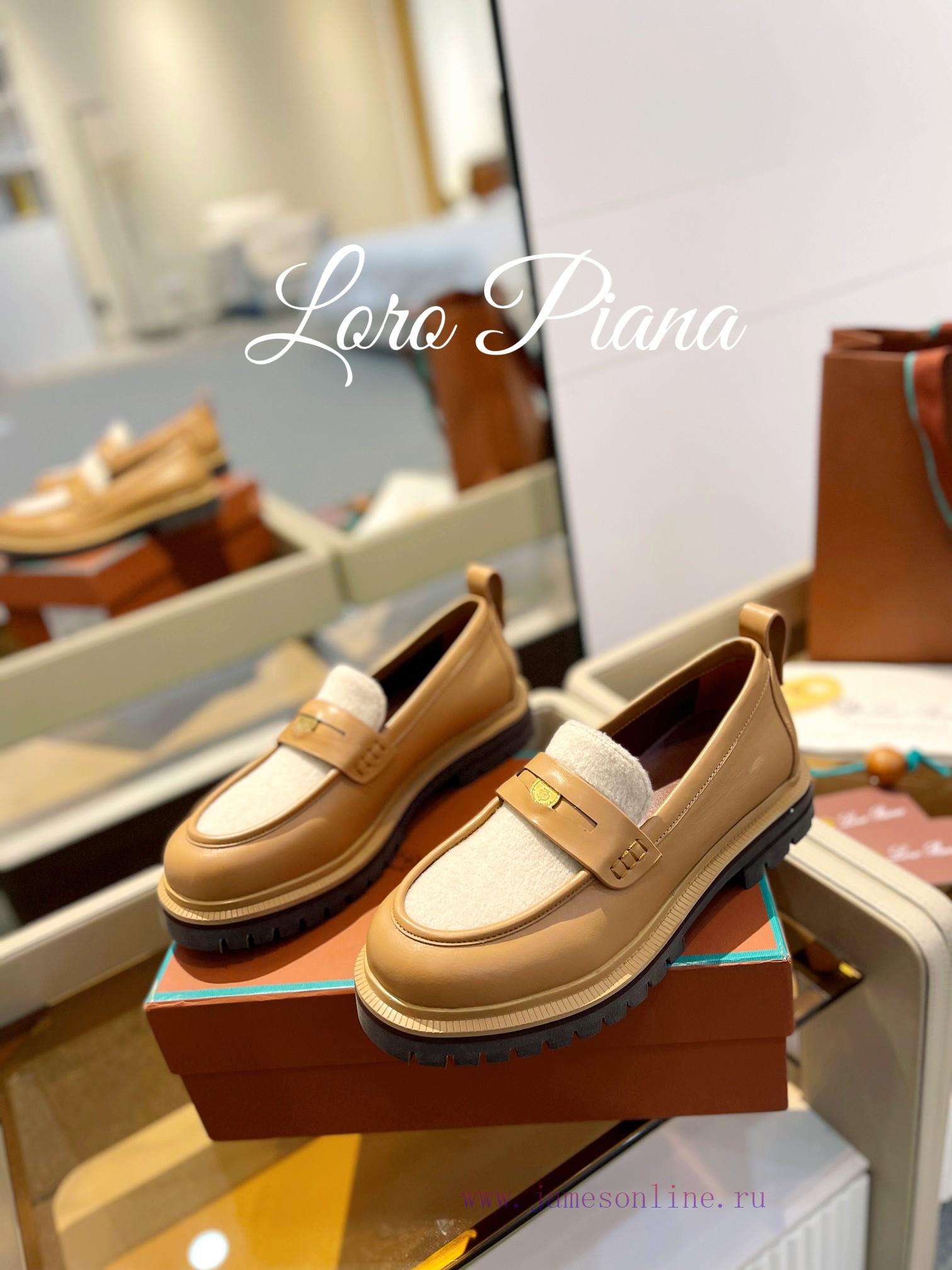 βικυ μποτου | Loro PianaNuoyoupianya𝑳𝒐𝒓𝒐 𝑷𝒊𝒂𝒏𝒂𝟐𝟎𝟐𝟒/𝑺𝑺𝑳𝒐𝒓𝒐𝑷𝒊𝒂𝒏𝒂 Logo Le Fu ShoesThe Loro Piana Family From Tri eoc36jht | κλειδι και τακουνι - Image 4