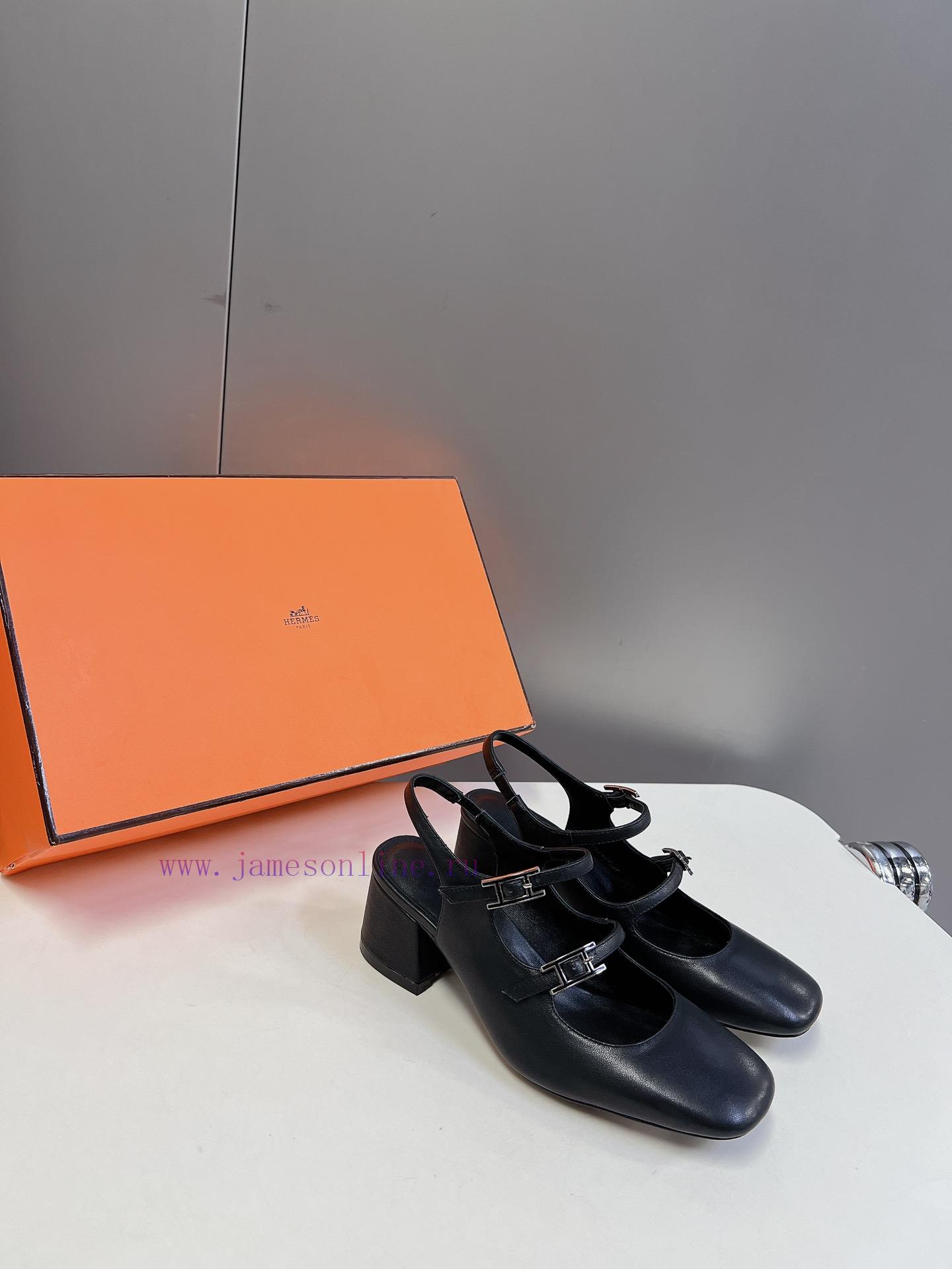 παντοφλες νε νεκροκεφαλες | Hermes Autumn/Winter New Collection Mary JaneHermes' Only Strap Mary Jane's Minimalist Design A 1ortprzp | εσπανριγιες τακουνι - Image 3