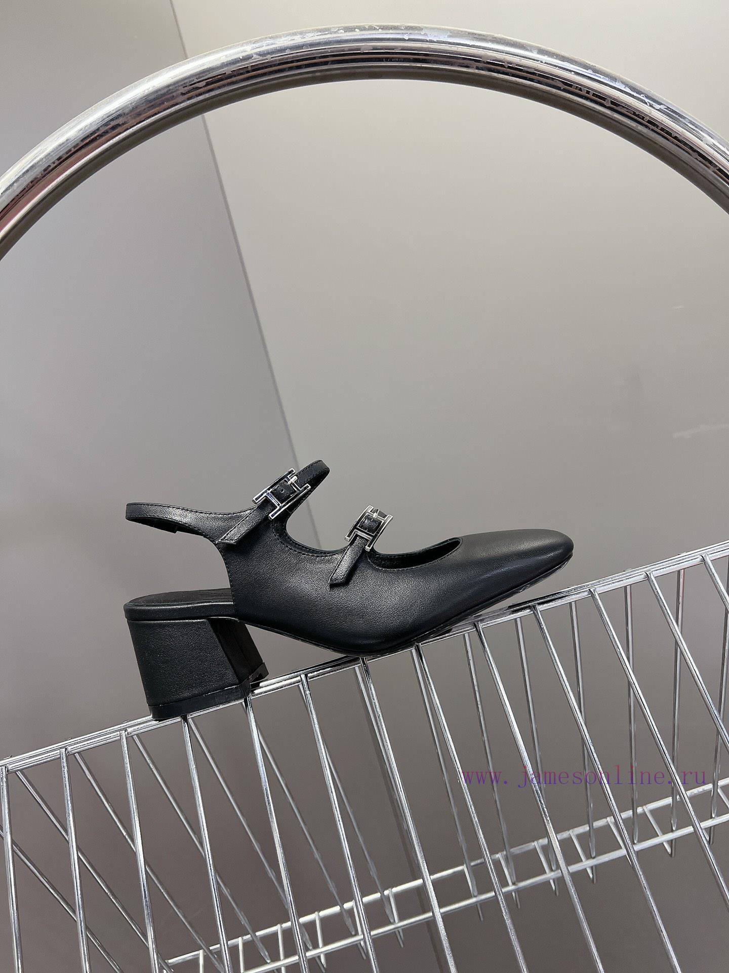 παντοφλες νε νεκροκεφαλες | Hermes Autumn/Winter New Collection Mary JaneHermes' Only Strap Mary Jane's Minimalist Design A 1ortprzp | εσπανριγιες τακουνι - Image 6