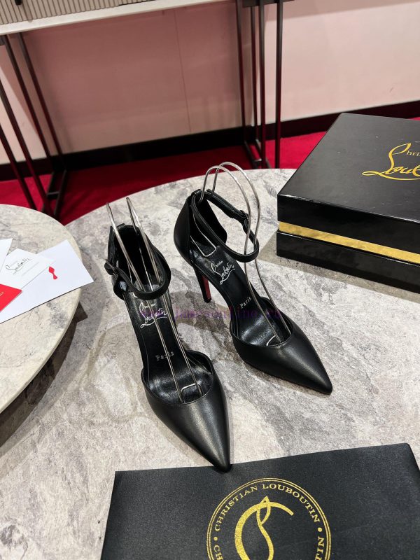 σκι πεδιλο και μποτα | Hollow Sandals️It Features A Delicate Pointed Design And Is Entirely Made Of Black Suede Calf L 2m8yuufl | παποτσια γκρι χαμηλα με τακουνι