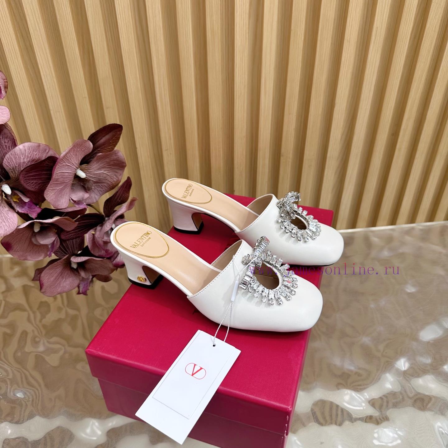 παιδικα παπουτσια για αγορια voi noi | 2025 Fashion Show | Valentino Crystal Coarse Heel Half Dragged High Heel Sandals With Beautiful pruv8c5t | νακ μποτακια γυναικεια