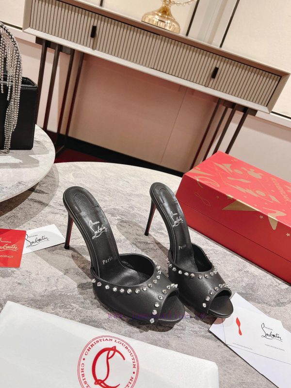 ροζ χαμηλο πεδιλο μεταλιζε | In Tribute To Dolly Parton The Me Dolly Spike Sandals Are Mesmerizing With Their Slender Lines. i8qscp3g | λαδι σε σουετ παπουτσι