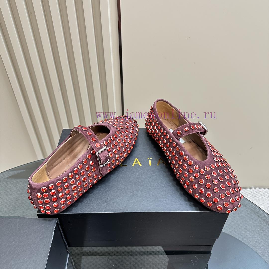 μποτα τυπου ugg | The MostALAIA | French High-end First Tier High-end BrandAzzedine Alaia The Last Artist In The k2czdj83 | columbia μποτες χιονιου - Image 5