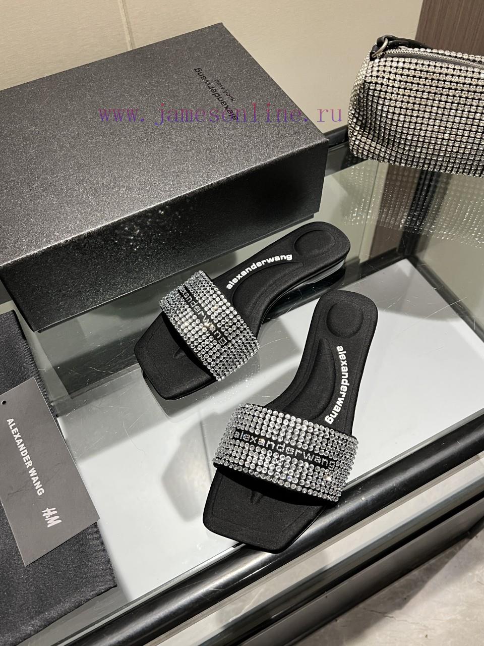 ανδρικα μποτακια χακι με γουνα | Alexander Wang's New Alexander Wang High-heeled Shoes Are A Luxury Item For Women. Alexander Wa 0ob15qfv | γαλοτσες αιγαλεω - Image 4
