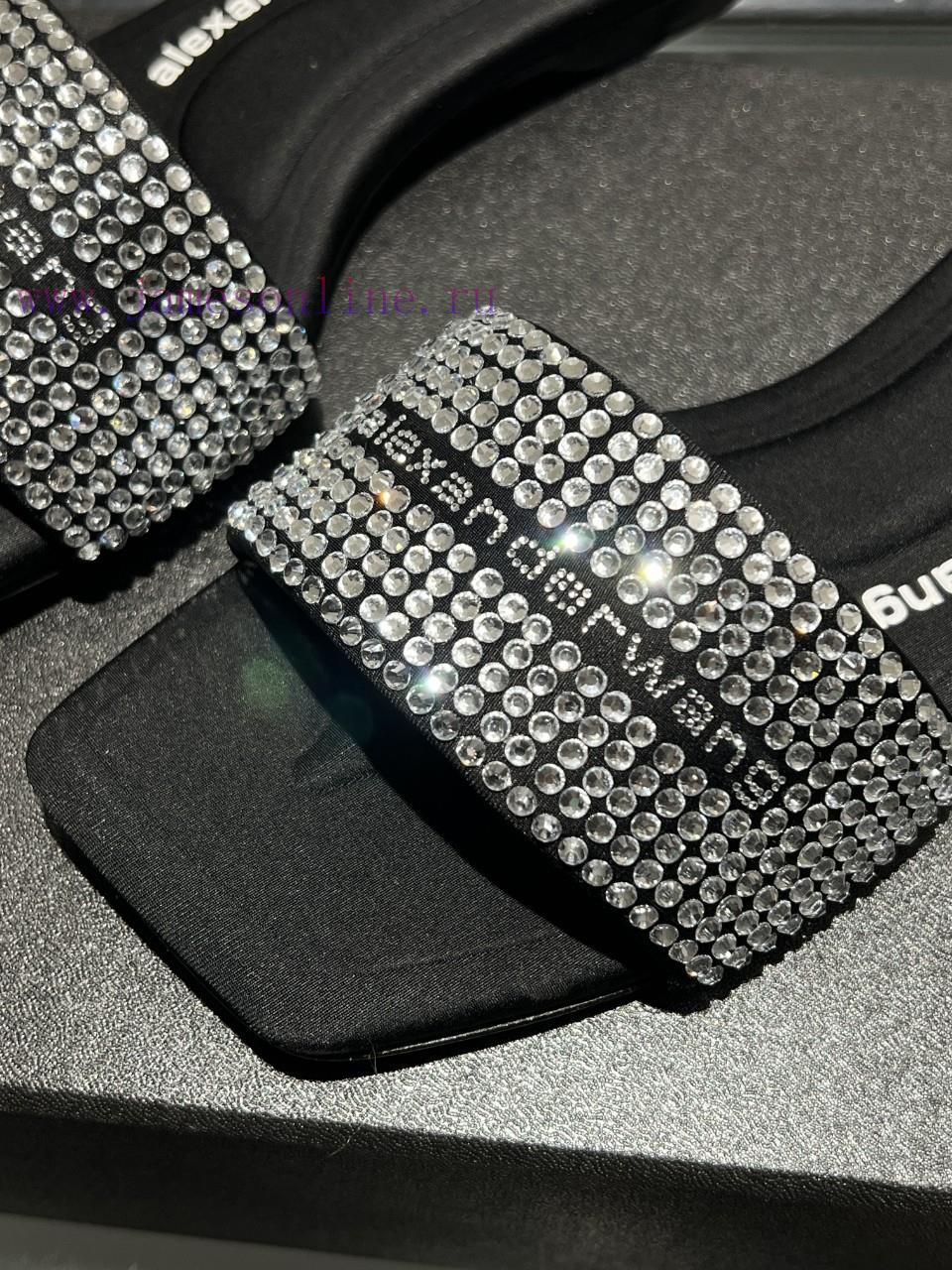 ανδρικα μποτακια χακι με γουνα | Alexander Wang's New Alexander Wang High-heeled Shoes Are A Luxury Item For Women. Alexander Wa 0ob15qfv | γαλοτσες αιγαλεω - Image 9
