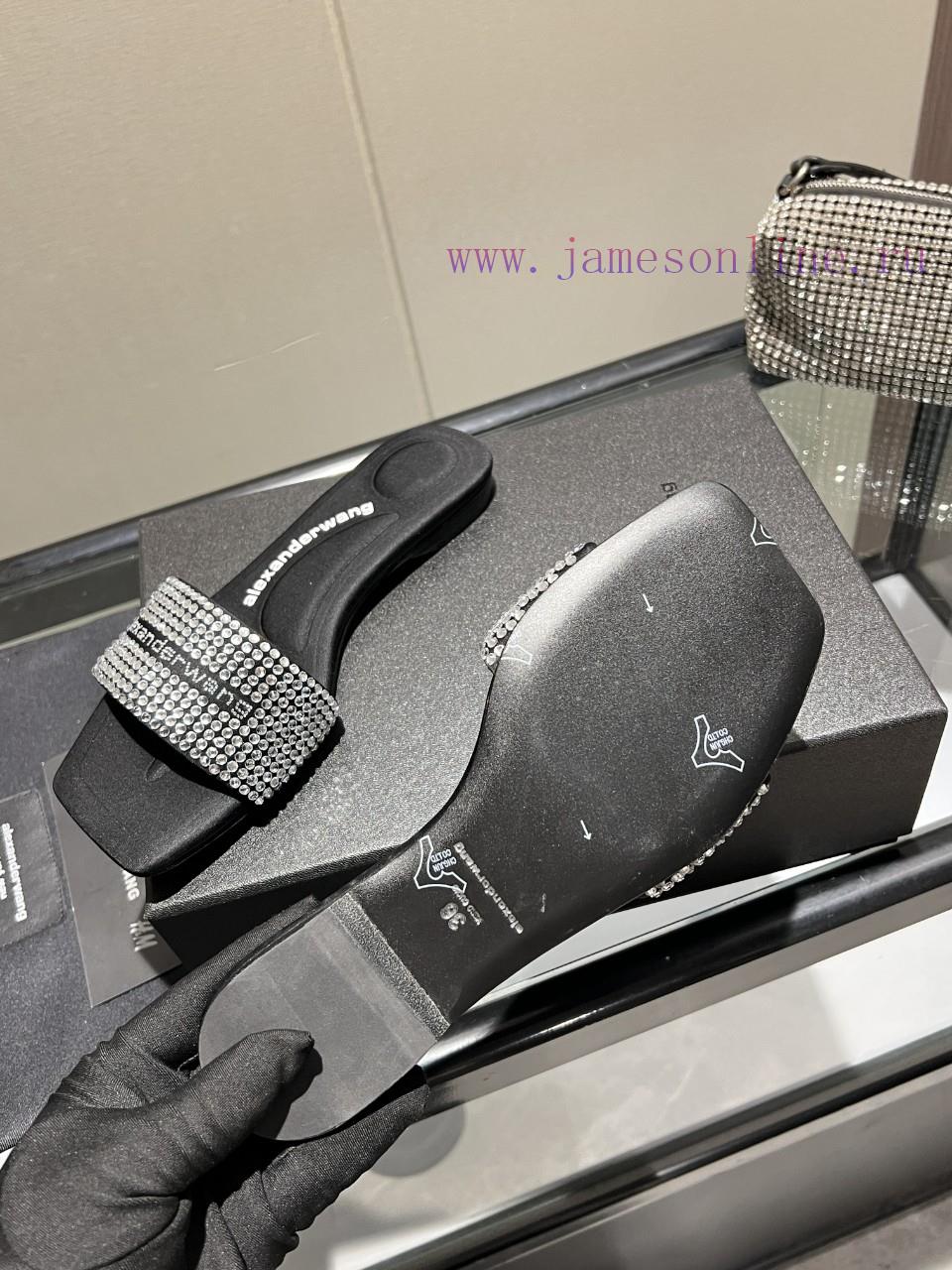 ανδρικα μποτακια χακι με γουνα | Alexander Wang's New Alexander Wang High-heeled Shoes Are A Luxury Item For Women. Alexander Wa 0ob15qfv | γαλοτσες αιγαλεω - Image 10