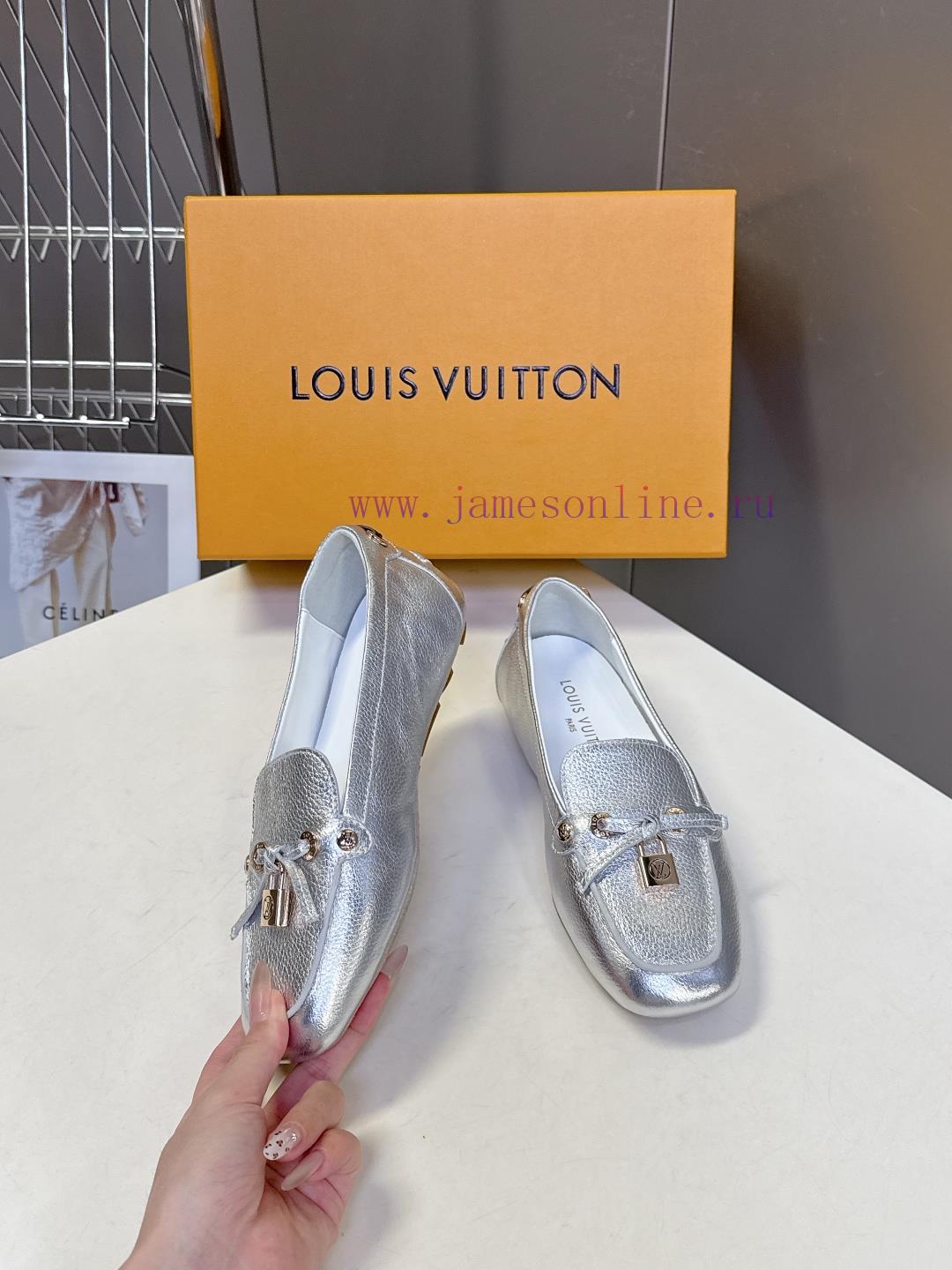 χουαρατσι παπουτσια | Lv Brand Louis Vuitton Autumn And Winter New Collection Of Bean Shoes Thin Soled Shoes With A L e9brhauh | άσπρα λουστρίν μποτακια γυναικεία - Image 5